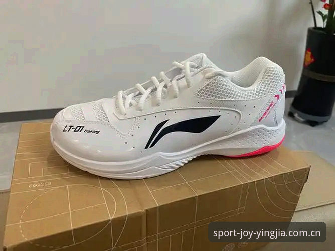 盈嘉R3B5运动鞋评测 揭秘盈嘉R3B5运动鞋评测:2025新款背后的突破性科技与用户真实反馈